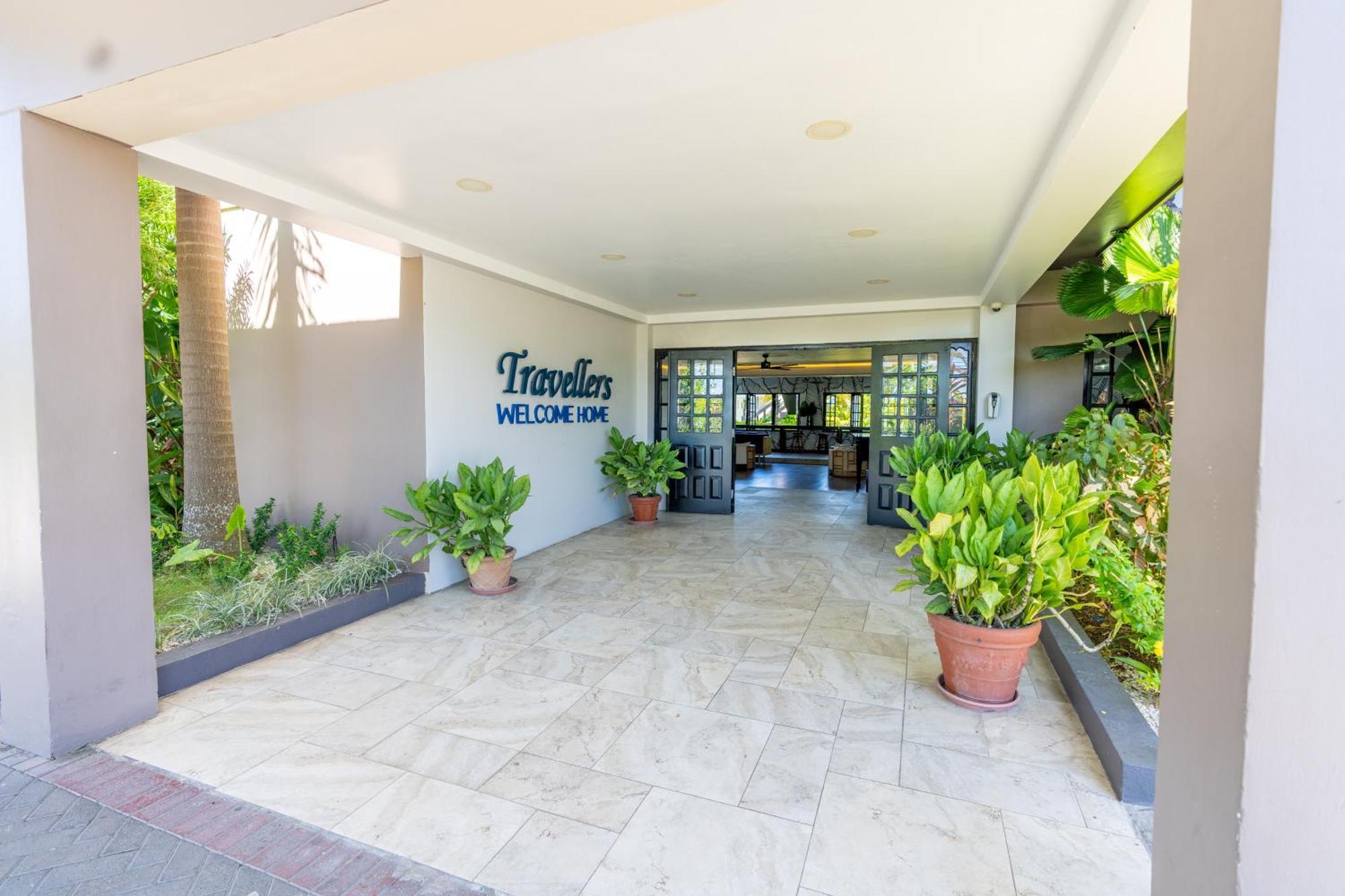 Travellers Beach Resort Negril Exterior foto